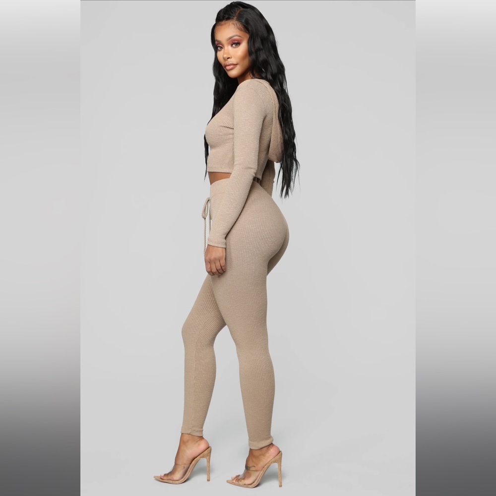 Fashion nova wanderlust set